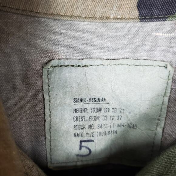 Army Combat Coat in Woodland Camo Size Small - Picture 9 of 11